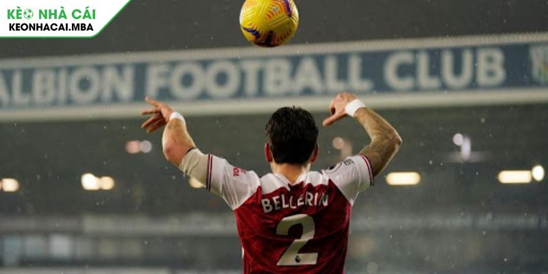 Kèo ném biên tổng