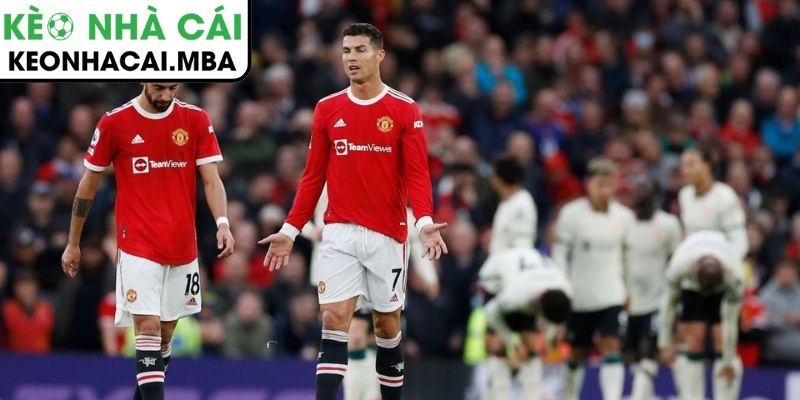 Boxing Day hỗn loạn chưa từng có: Hồi chuông cảnh báo cho Ngoại hạng Anh