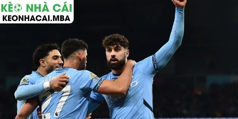 Man City áp đảo nhưng thiếu đòn kết liễu trước Chelsea