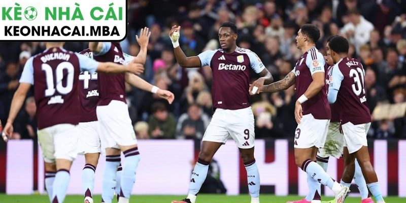 Aston Villa thăng hoa, phong độ ổn định