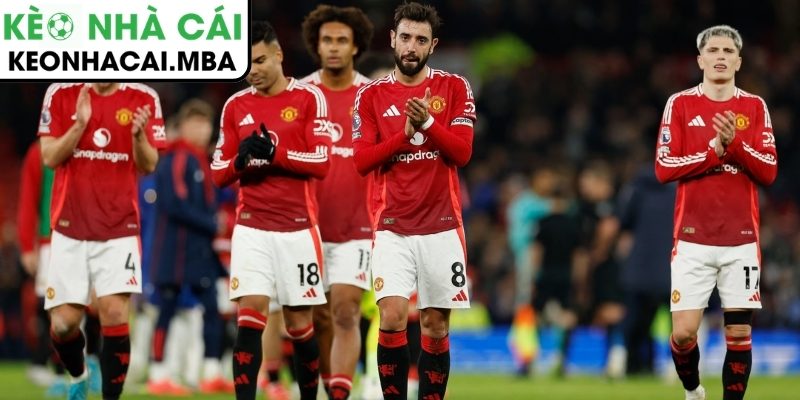 Lịch thi đấu 5 trận: Áp lực bủa vây “Quỷ đỏ”