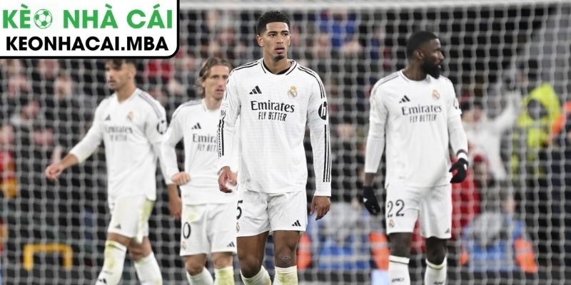 Màn trình diễn đáng thất vọng và nguy cơ bị bỏ xa