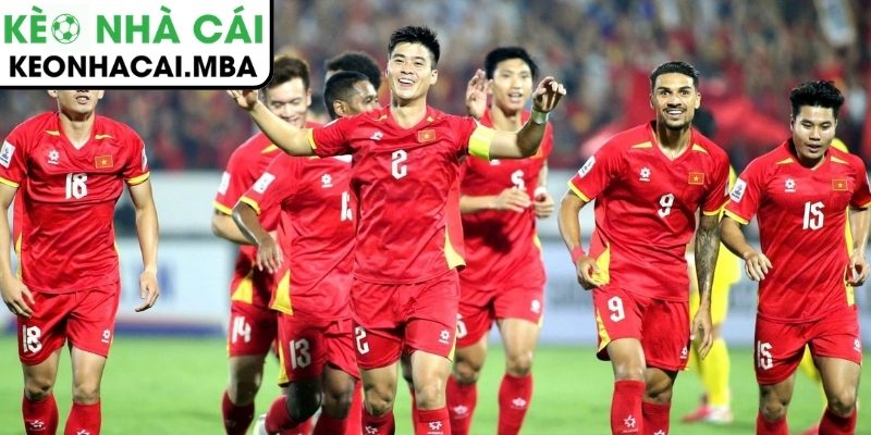 Việt Nam trở lại top 100, Thái Lan giành vé nghẹt thở